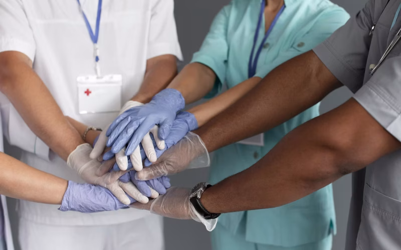 Os direitos trabalhistas dos Técnicos em Enfermagem e Auxiliares de Enfermagem
